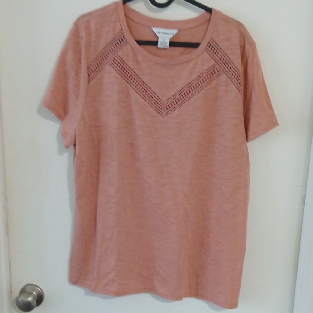 Liz Claiborne Coral Short Sleeve Tee with Lace Detail